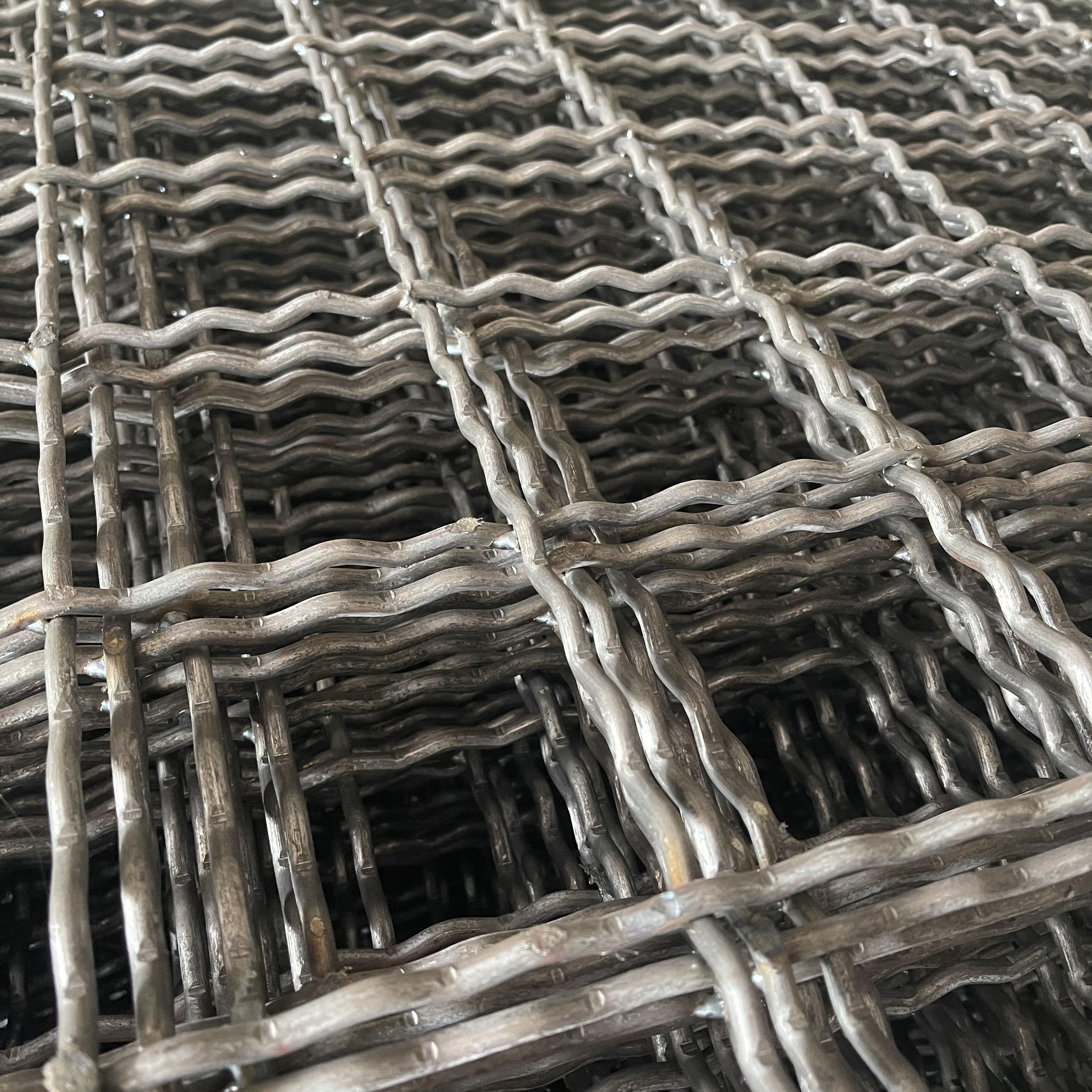 太原矿用钢筋编织网轧花编织焊接网煤矿支护钢筋锚网图片4