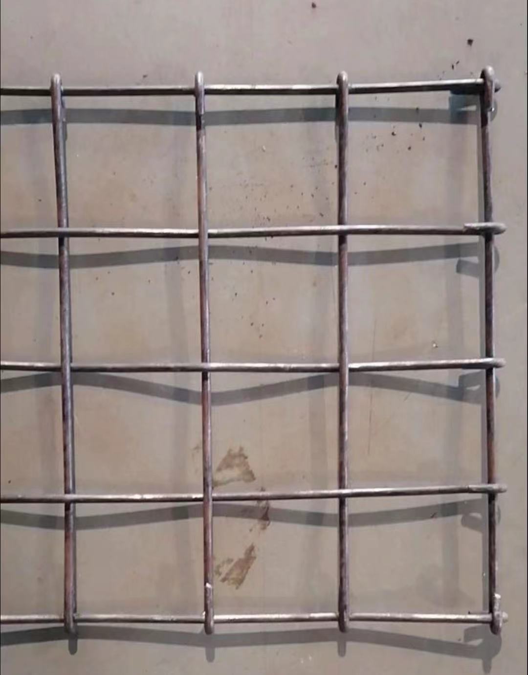 山西山西崔总1.3*2.7米钢筋编织+电焊网片图片1