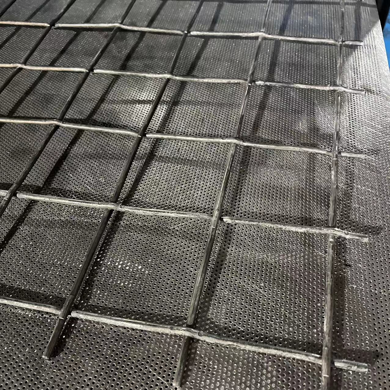 太原山西崔总1.3*2.7米钢筋编织+电焊网片图片3
